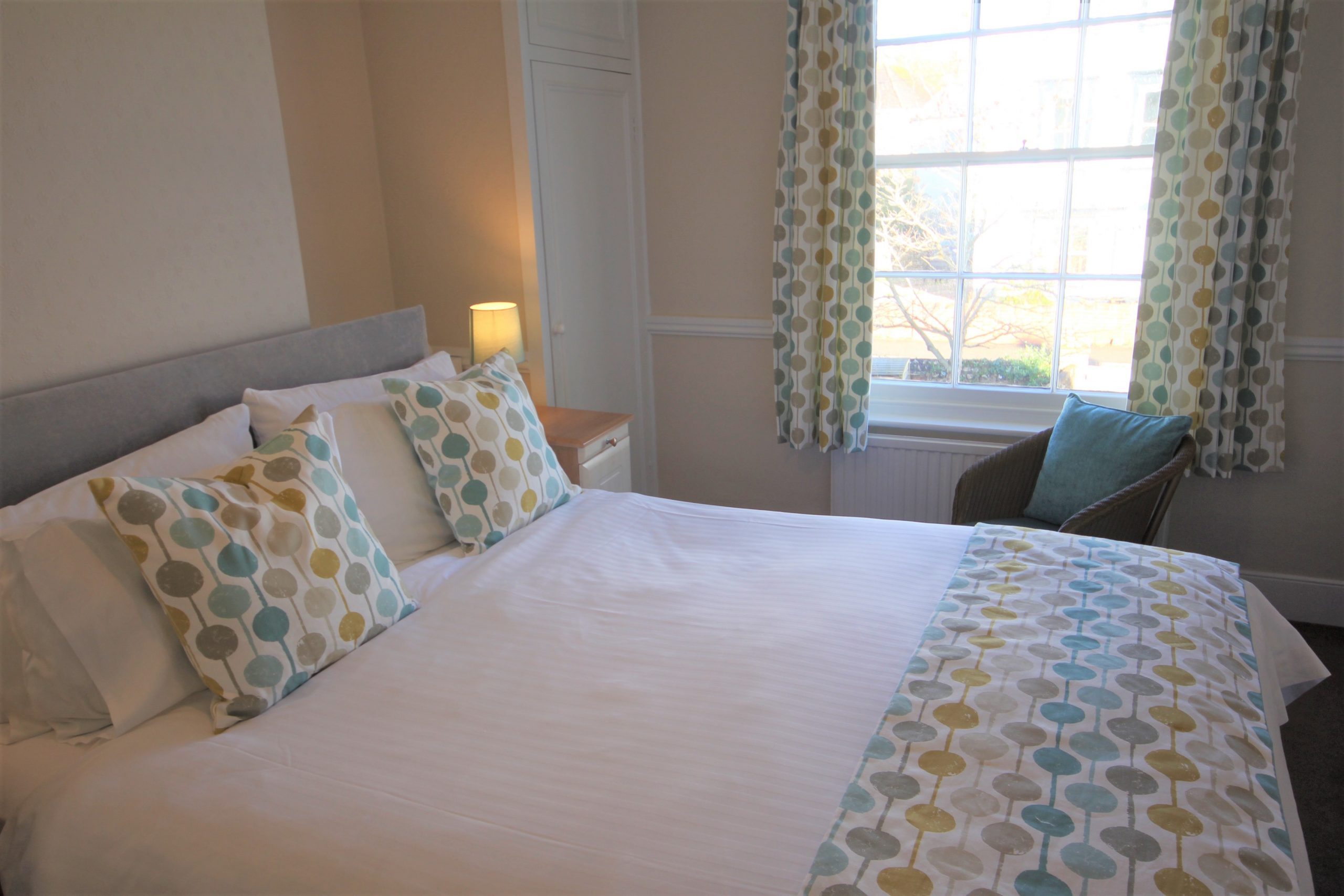 Room 2 - Berwick House - Guest House in Sidmouth